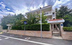 Apartments Villa Ana
